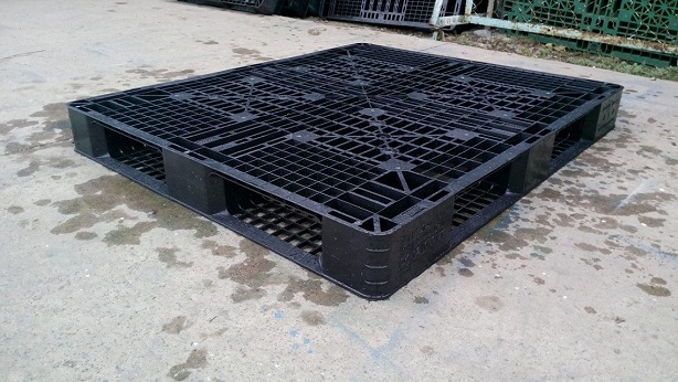 PALLET NHỰA 1100 X1100 X150 MM MẨU 03